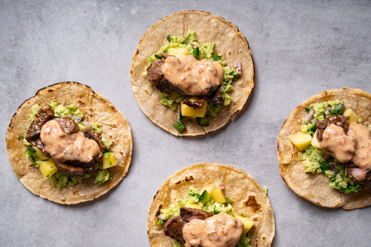 Tacos de vită cu salsa de mango